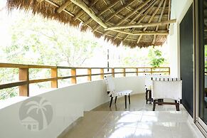 Lili Penthouse 2 bedroom sleeps 5