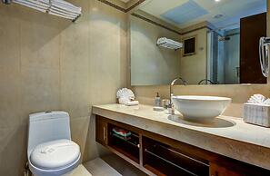 Rebecca 2 bedrooms sleeps 5