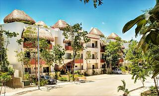 Rainbow Penthouse 2 bedrooms sleeps 5