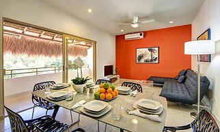 Rainbow Penthouse 2 bedrooms sleeps 5