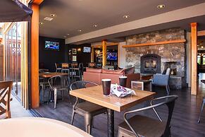 The Lodge at Arrow Lakes