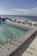 TRYP by Wyndham Mall of Asia Manila