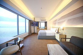 TRYP by Wyndham Mall of Asia Manila