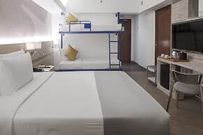 TRYP by Wyndham Mall of Asia Manila