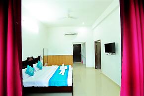 Rang Bhawan Inn- A Lake View Hotel