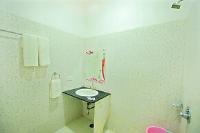 Rang Bhawan Inn- A Lake View Hotel