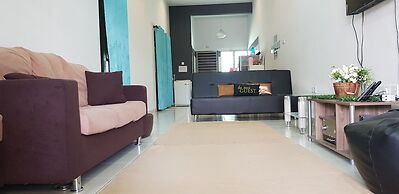 Fahaz Taiping Homestay
