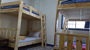 The Lodge for Cyclists - Hostel