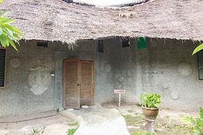 Naidee Sculptured Huts