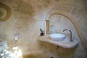 Naidee Sculptured Huts