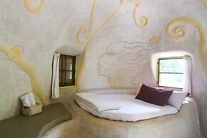 Naidee Sculptured Huts