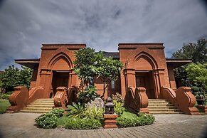 Heritage Bagan Hotel