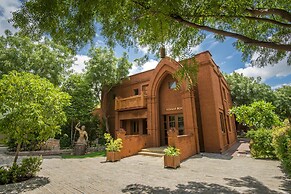 Heritage Bagan Hotel