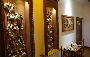 Heritage Bagan Hotel