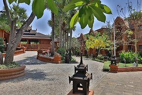 Heritage Bagan Hotel