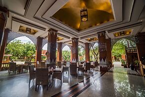 Heritage Bagan Hotel