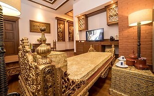 Heritage Bagan Hotel