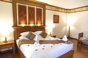 Heritage Bagan Hotel