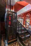 Amdaeng Bangkok Riverside Hotel