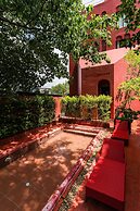 Amdaeng Bangkok Riverside Hotel