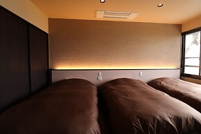 Yakushidaira Akanejyuku