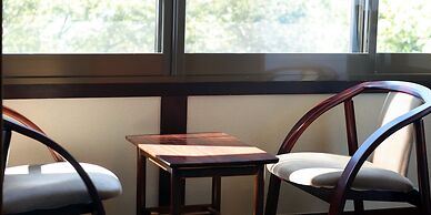 Yakushidaira Akanejyuku