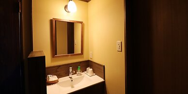 Yakushidaira Akanejyuku