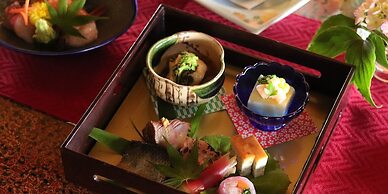 Yakushidaira Akanejyuku