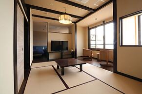 Yakushidaira Akanejyuku