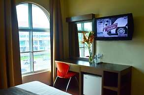 Hotel Lintas Plaza