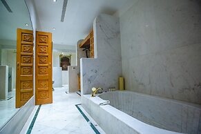 Buena Vista Luxury Resort