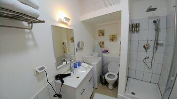 Begin19 Apartment Hotel