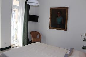 DoBairro Suites at Bairro Alto