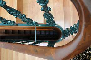 DoBairro Suites at Bairro Alto