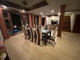 4 Bedroom Villa TG48 on beachfront resort SDV288-By Samui Dream Villas