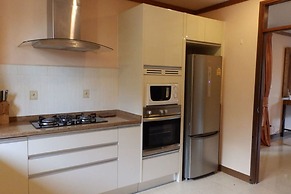 4 Bedroom Villa TG43 on Beachfront Resort SDV287-By Samui Dream Villas