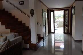 4 Bedroom Villa TG43 on Beachfront Resort SDV287-By Samui Dream Villas