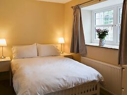 White House Cottages