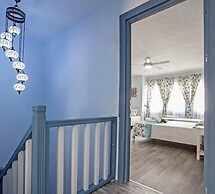 Bozcaada Basak Konukevi