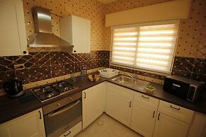 Aqarco Shmaisani Apartment