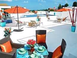 Sunrise 3 bedrooms Modern Apartment In Nai Harn