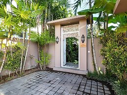 Villa Little Mannao by Villa Finder