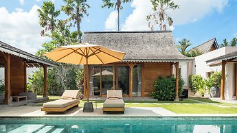 Villa Du Ho by Villa Finder