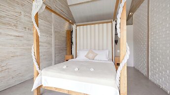 Villa Du Ho by Villa Finder