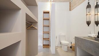 Villa Du Ho by Villa Finder