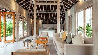 Villa Du Ho by Villa Finder