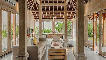 Villa Du Ho by Villa Finder