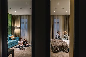 Noble Boutique Hotel