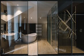 Noble Boutique Hotel