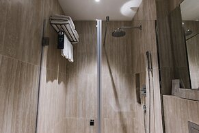 Noble Boutique Hotel